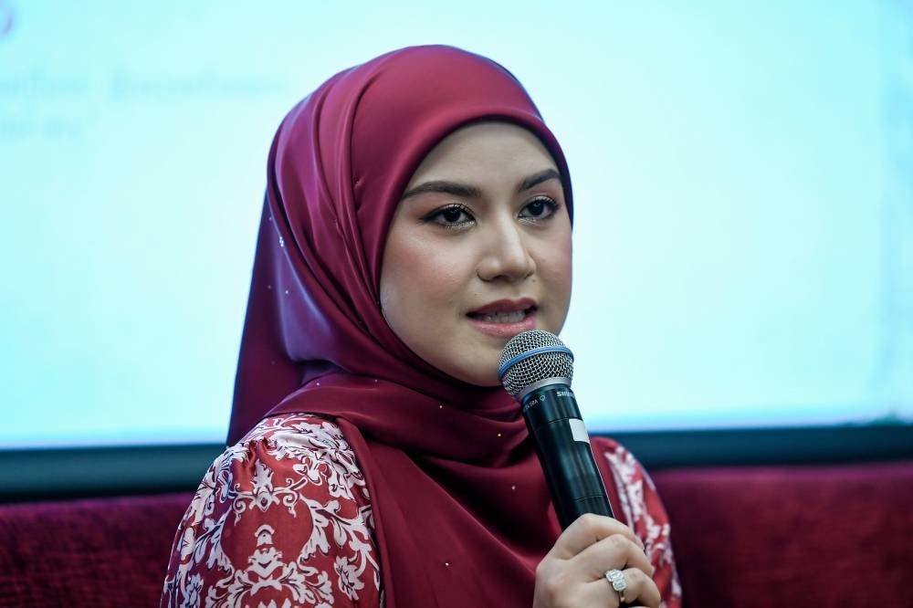 Datin Lisa Surihani during an interview at the Hikayat Ariani Fashion Show at the Kuala Lumpur Convention Centre on Wednesday. - Photo by Bernama