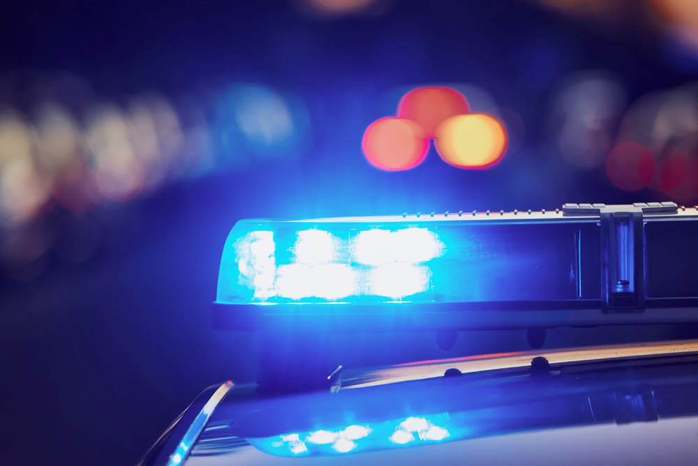 Two tourists in Berlin, who were defrauded by impostors posing as police officers, forced their scammers off the road during a car chase. Photo for illustrative purposes only - Canva