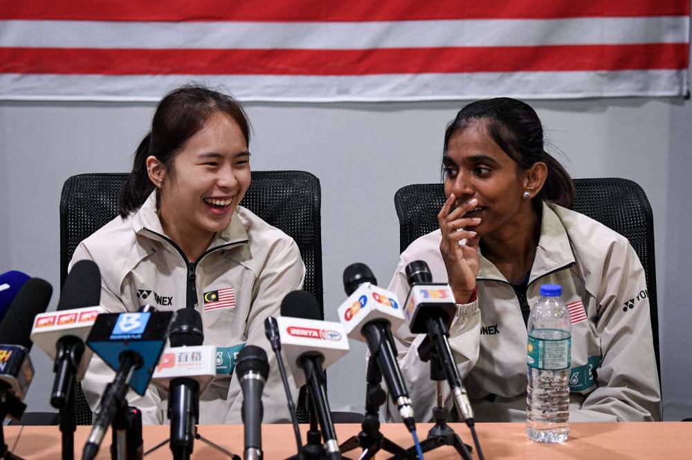 Pearly-Thinaah will next take on third seeds Nami Matsuyama-Chiharu Shida after the Japanese pair defeated the Stoeva sisters of Gabriela and Stefani from Bulgaria 21-14, 21-19. - Bernama file photo