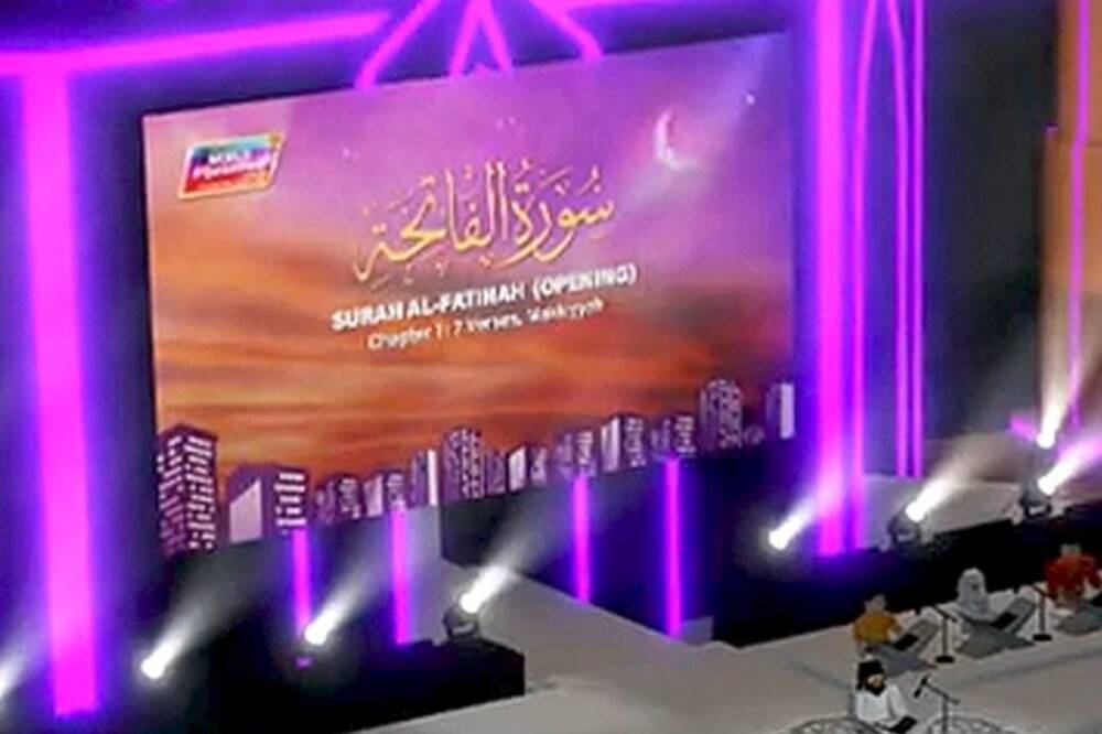 Content creator Cikgu Zydd organised the first-ever World #QuranHour event within the popular online game Roblox. Photo: Cikgu Zydd's TikTok account