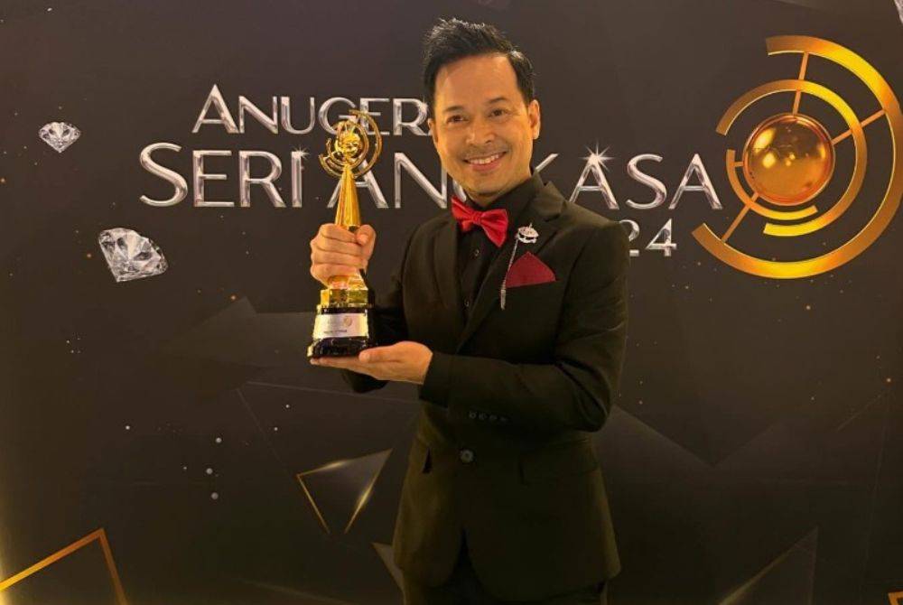 Anugerah Seri Angkasa 2024 award-winner Fedtri Yahya. - Photo via INSTAGRAM/@fedtriyahya