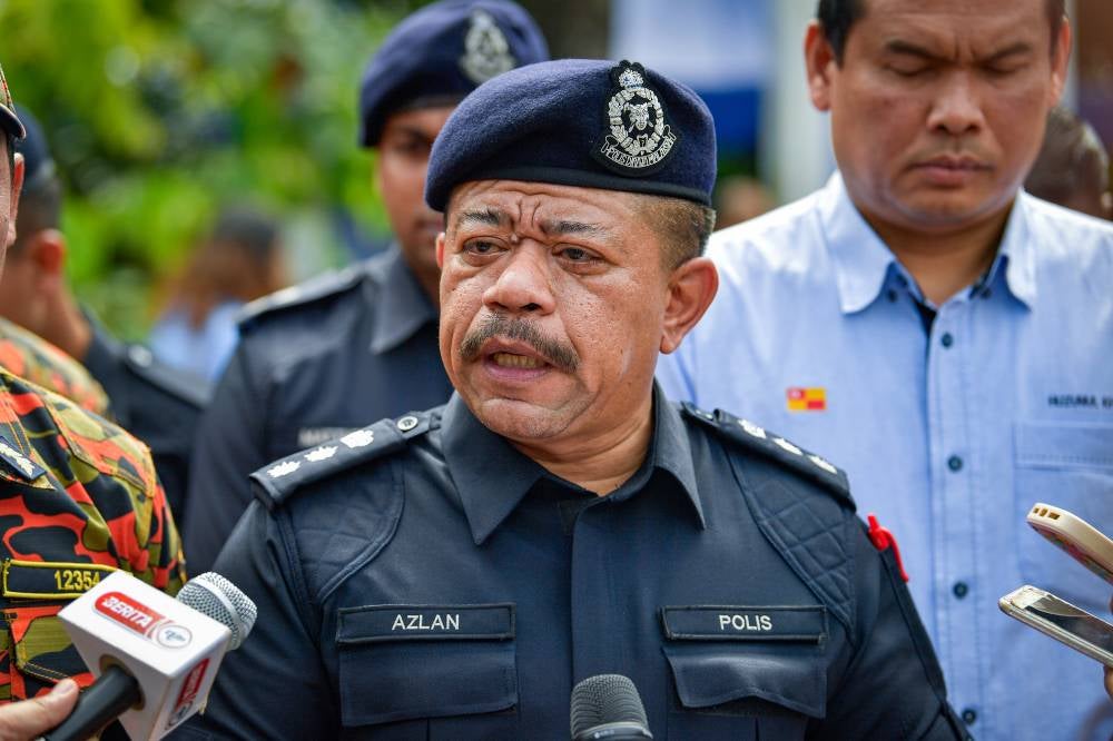 Subang Jaya police chief ACP Wan Azlan Wan Mamat
Photo by Bernama