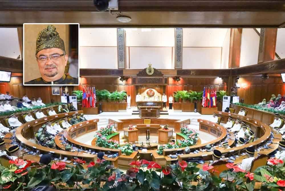 State legislative assembly session held at the Kota Darulnaim Complex, Kota Bharu, on Tuesday. Inset: Fadzli