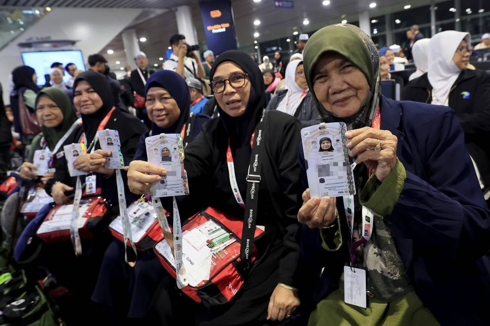 The enhanced Nusuk Card is now equipped with a quick response (QR) code to prevent any party from forging the official identification card for haj pilgrims. Photo by Bernama