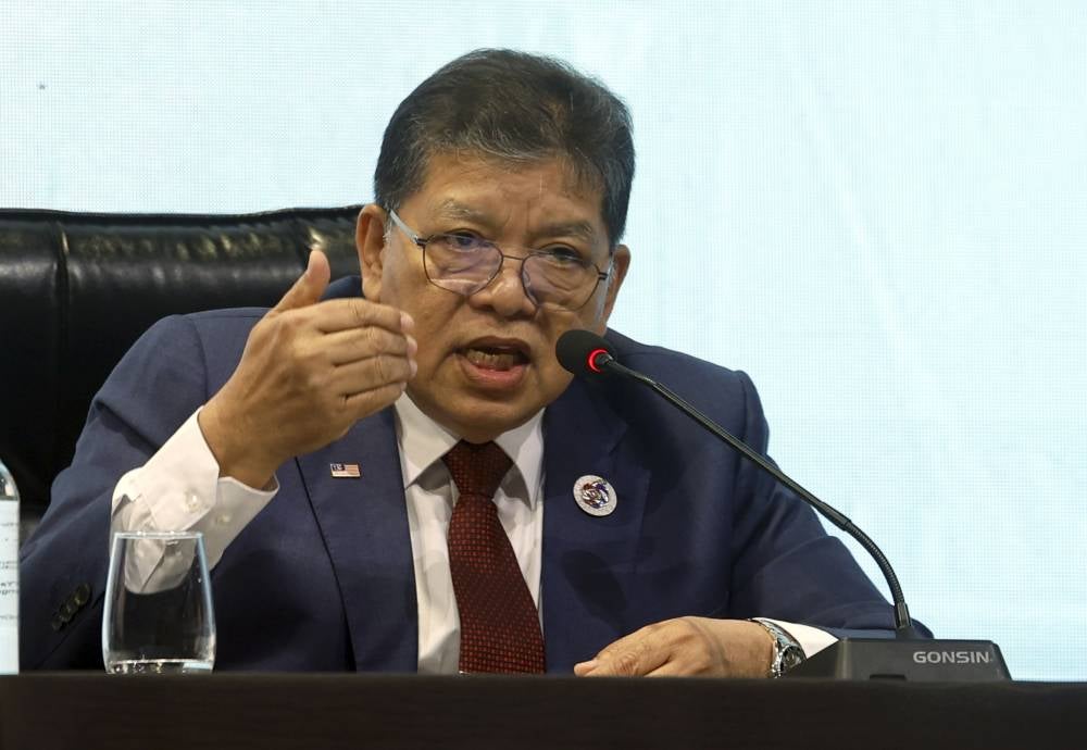 Dewan Rakyat Speaker Tan Sri Johari Abdul, who is also the 46th Asean Inter-Parliamentary Assembly president during a press conference after the Asean Leaders Interface with representatives of Aipa session in conjunction with the 46th Asean Summit at the Kuala Lumpur Convention Centre today. - Photo by Bernama