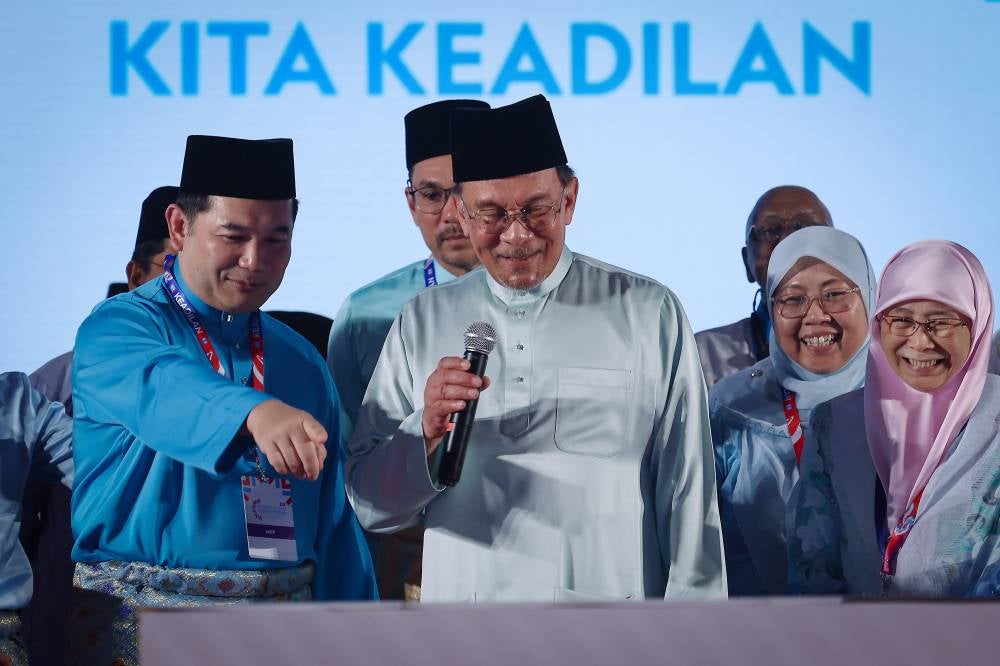 Rafizi insisted that he remains motivated and determined to continue his fight for a better Malaysia. - Bernama photo