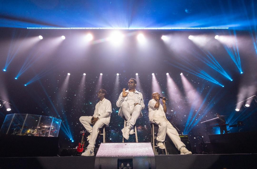 The trio brought back the 90s with legendary hits like 