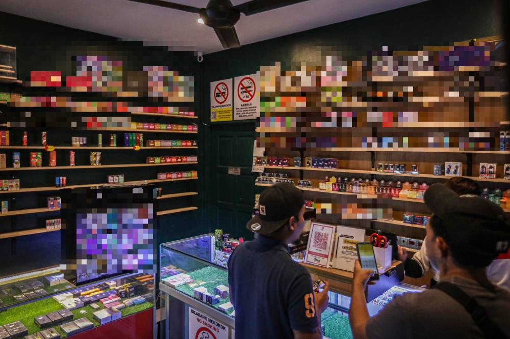 Adolescent vaping rose sharply from 9.8 per cent to 14.9 per cent-raising concern among healthcare professionals who warn the trend may continue due to increasing social acceptance. - Bernama photo