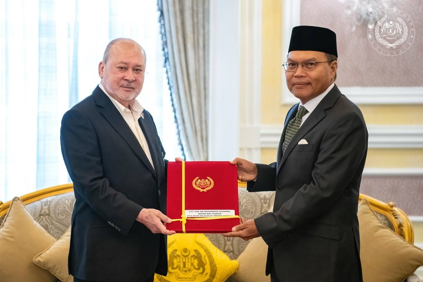 His Majesty Sultan Ibrahim presented the Letter of Credence to Shahrul Ikram at a ceremony held at Istana Negara on Tuesday. Photo: Sultan Ibrahim Sultan Iskandar official Facebook