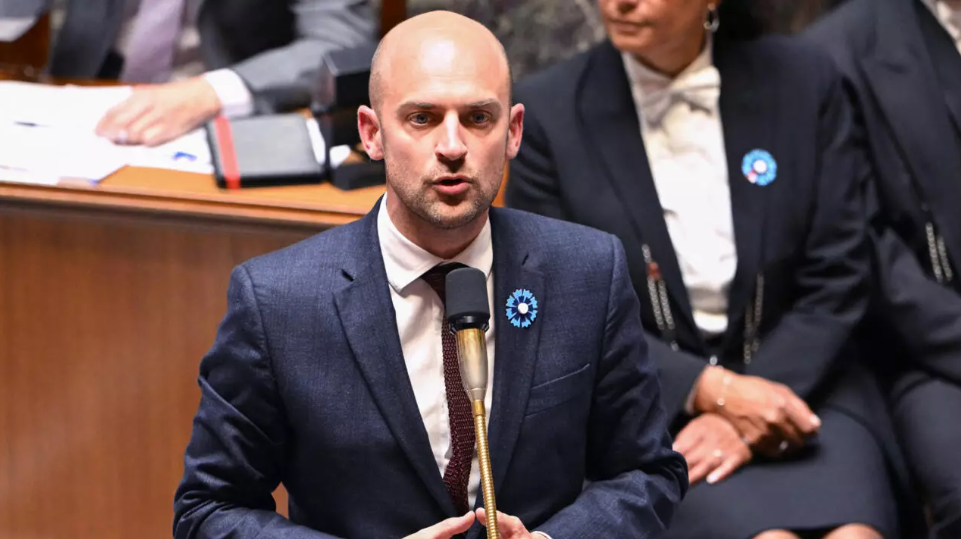 France's Minister for Europe and Foreign Affairs Jean-Noel Barrot speaks at The National Assembly in Paris, on May 6, 2025. - (Photo by Bertrand Guay / AFP)