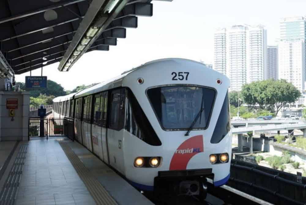 The Kelana Jaya LRT service experienced delays this morning following a track switch disruption between Pasar Seni and Bangsar stations.