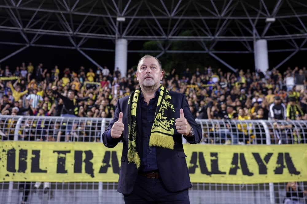 Cklamovski believes the arrival of the heritage players, together with the presence of the local and naturalised players, will give Harimau Malaya more solidity at the back, creativity in midfield and bite up front. - Bernama photo