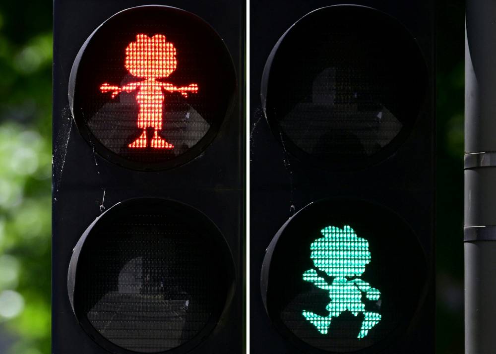 The report said what it termed "problematic" social media use was on the rise, with a direct link between heavy internet use and suicide attempts. - AFP photo/Photo for illustration purpose only