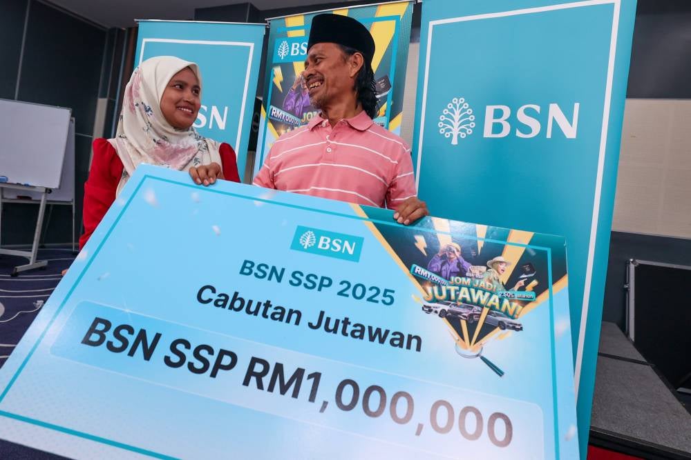 Bahari Harun, 60, from Kampung Sungai Putat, said he began saving in his BSN SSP account at the age of 17, Initially drawn by the attractive prizes offered through the draw, a habit he continues to this day. - Bernama photo