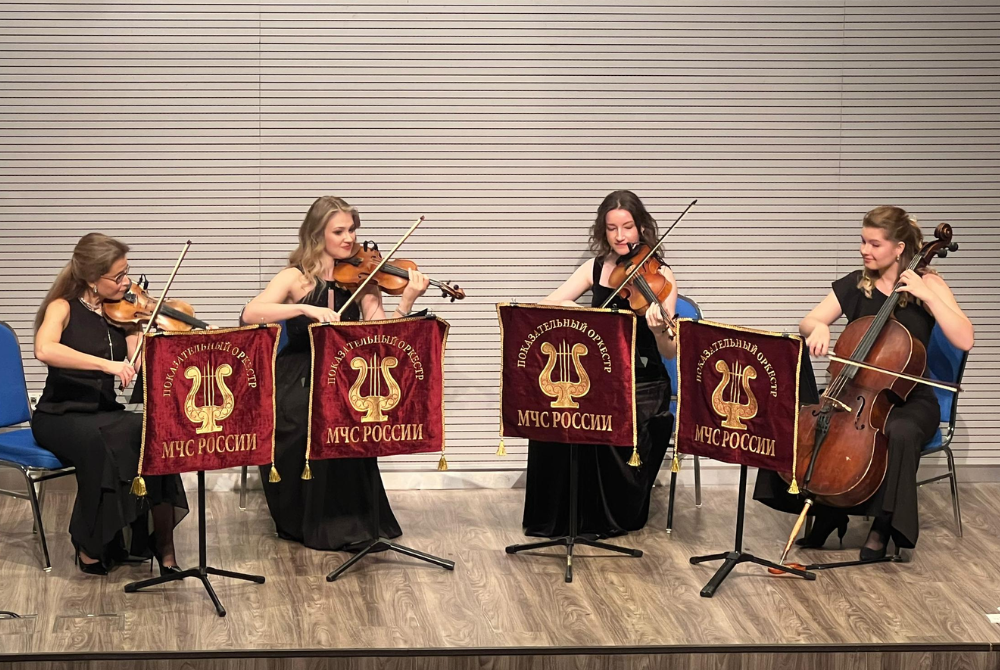 From traditional folk songs to violin solos that tugged at heartstrings, every act was a celebration of Russian artistry.