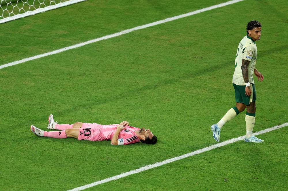 Lionel Messi #10 of Inter Miami CF reacts after a missed chance at goal during the FIFA Club World Cup 2025 group A match between Internacional CF Miami and SE Palmeiras at Hard Rock Stadium on June 23, 2025 in Miami Gardens, Florida. Dan Mullan/Getty Images/AFP (Photo by Dan Mullan / GETTY IMAGES NORTH AMERICA / Getty Images via AFP)