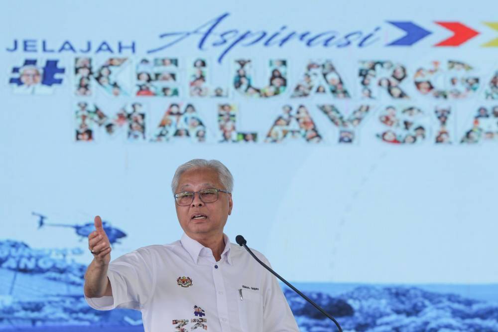 Azam said the MACC had also recorded a statement from Ismail Sabri’s former son-in-law, Datuk Jovian Mandagie, in relation to the investigation into the former prime minister’s asset ownership. - Bernama file photo