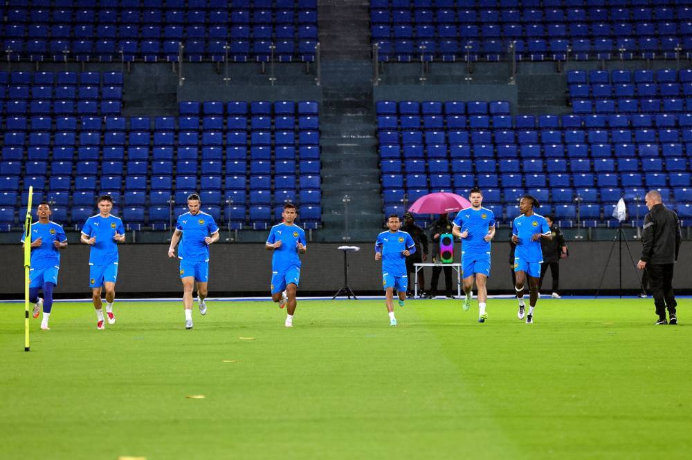 It was reported that Cklamovski had alleged internal issues, including political elements and certain obstacles faced by the national team under his leadership, in their efforts to advance on the international stage. - Bernama file photo