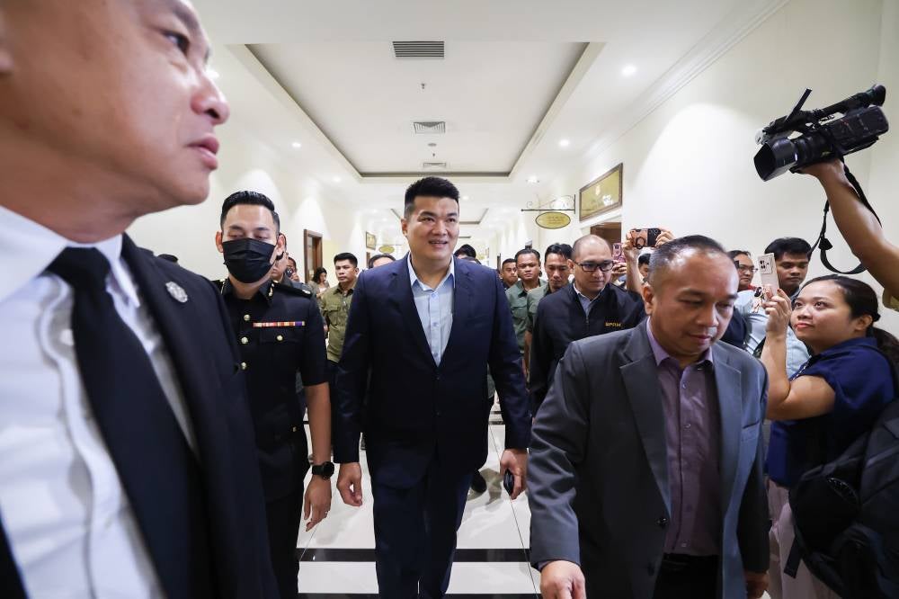 Businessman Datuk Tei Jiann Cheing at the Kota Kinabalu Courts Complex, today. - Photo by Bernama