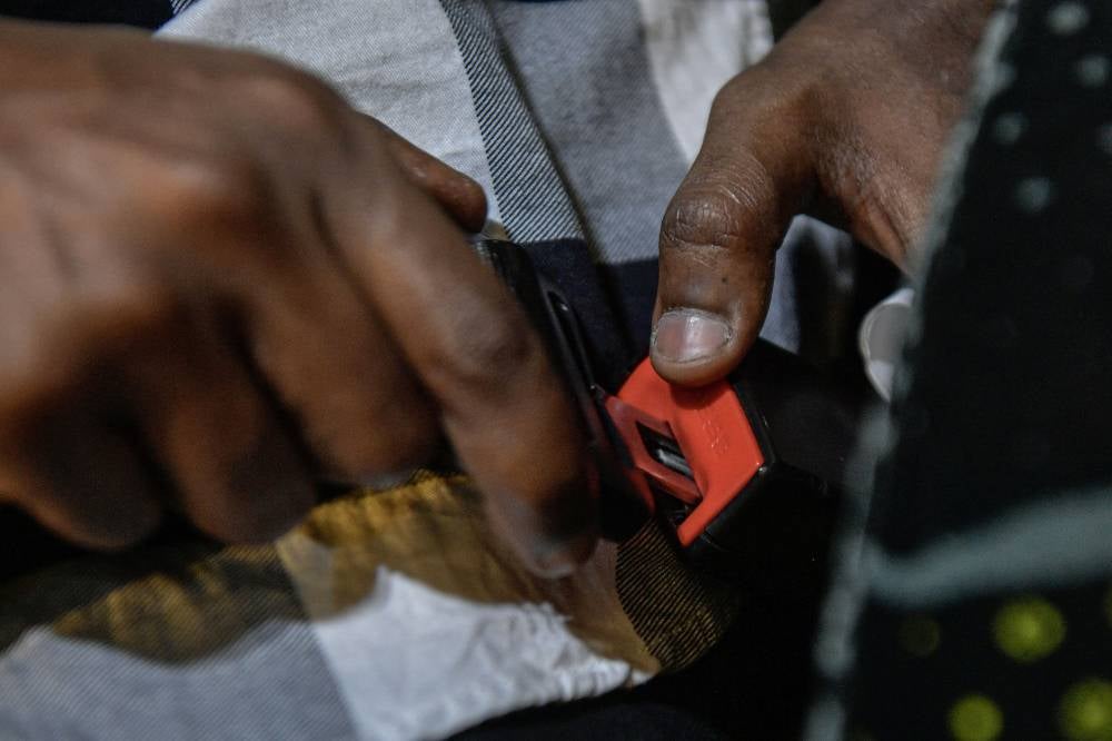 Sixteen compound notices and two warnings were issued to passengers for not wearing seatbelts. - Bernama file photo