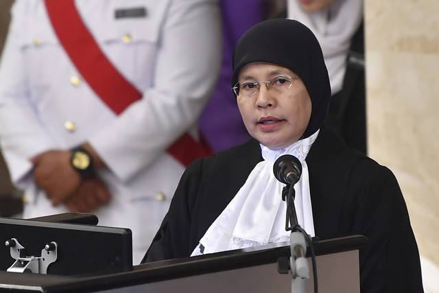 The post of Chief Justice became vacant following the mandatory retirement of Tun Tengku Maimun Tuan Mat yesterday. She was the first woman to hold the nation's highest judicial office. - BERNAMA FILE PIX
