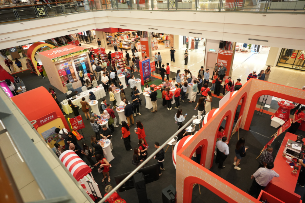 Loacker’s centenary celebrations will take centre stage with an immersive on-ground experience at 1 Utama Shopping Centre, running from July, 1 to 6 2025. 