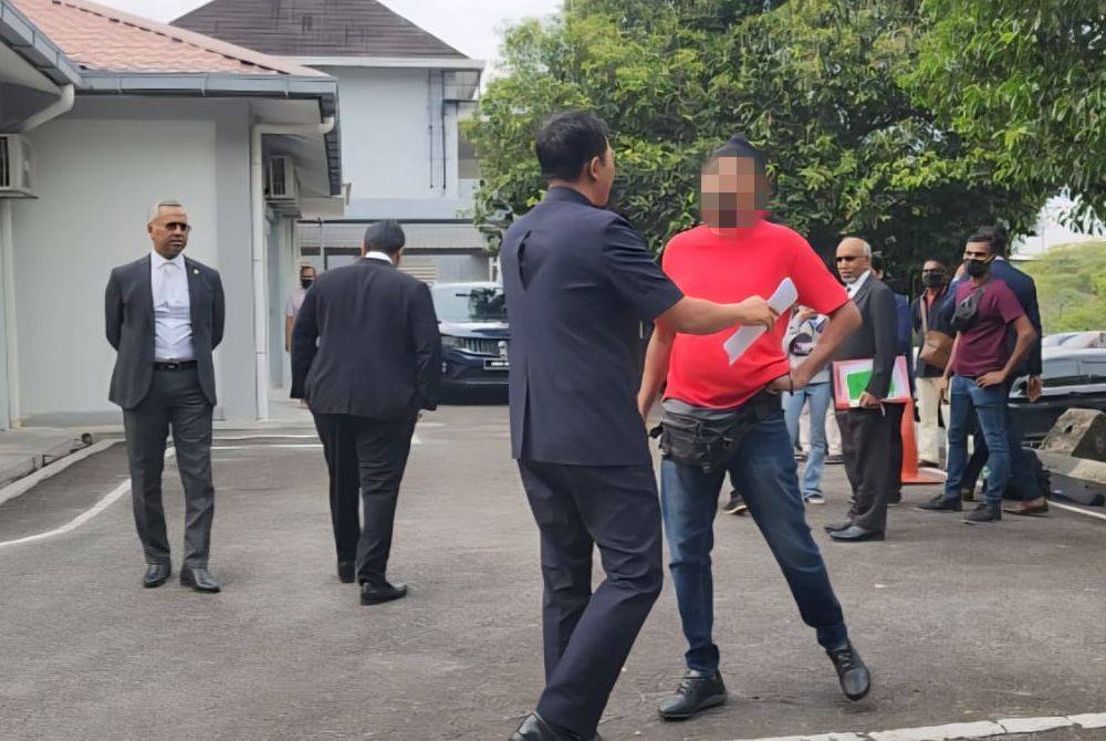 Authorities intervene to prevent an incident at the scene.
