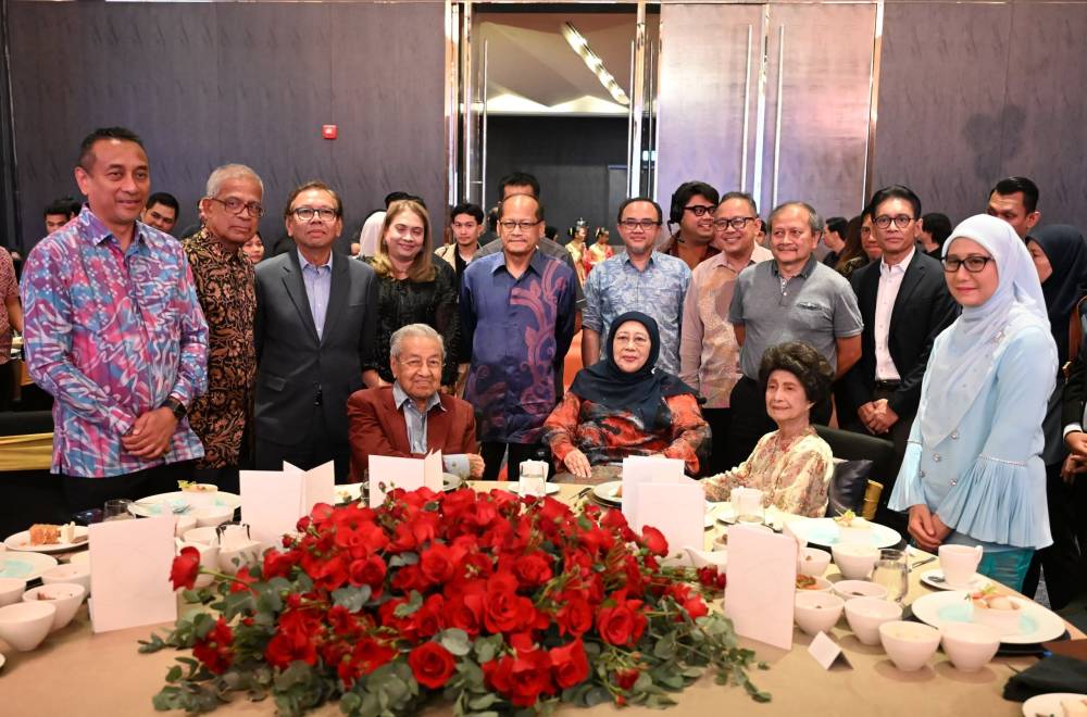 Special recognition was given to the Health Ministry for its consistent support through UTKKKM, a partnership that continues to be critical in providing equitable access to treatment for underprivileged patients.