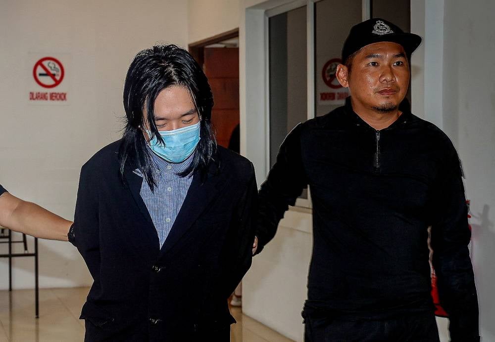 Chinese national and private university student You Wei pleaded not guilty in the Sessions Court today to a charge of causing grievous injury by stabbing his former girlfriend in the neck last week. - Photo by Bernama