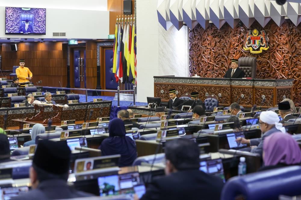 Ahmad Fadhli, who is also Pas Information Chief, was referring to Prime Minister Datuk Seri Anwar Ibrahim’s statement that the government decided not to take legal action against former Dr Mahathir over the Pulau Batu Puteh issue due to his advanced age. - Bernama photo