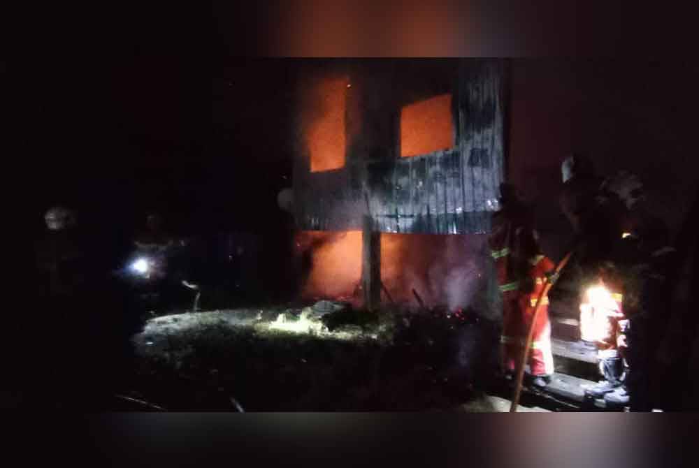 A married couple was found burned to death in a house fire at Kampung Sangkir here in the early hours of Thursday.