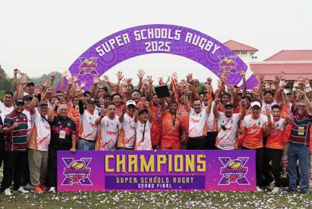 Mara chairman Datuk Dr Asyraf Wajdi declared a nationwide MRSM holiday on Monday. Photo source: MRSM Balik Pulau