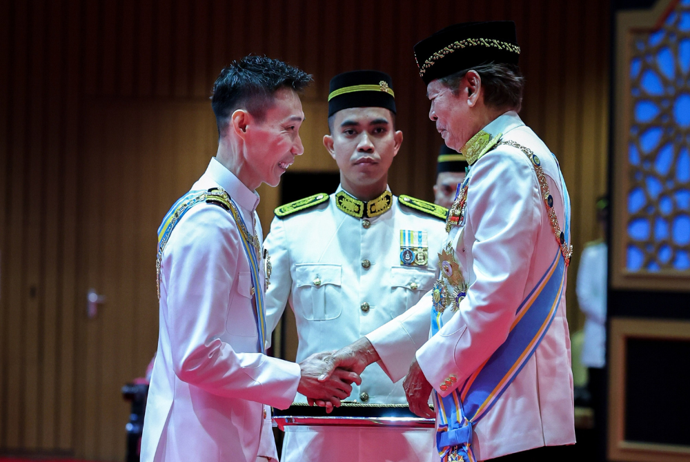 The former world No1 and three-time Olympic silver medalist expressed gratitude to Penang for the honour and vowed to give back to the state and the sport that defined his career. - Bernama photo