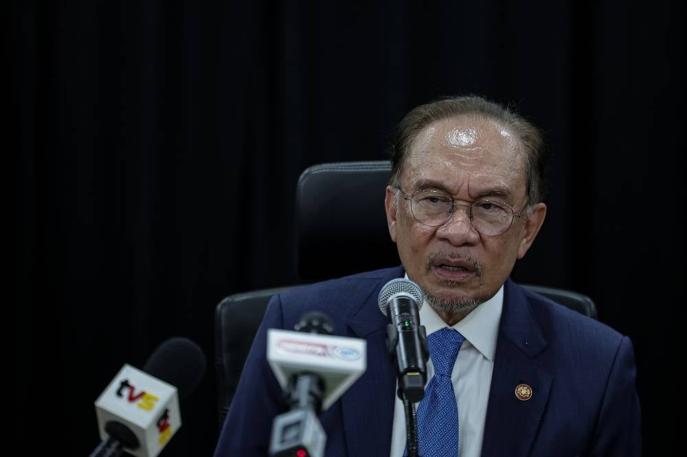 Anwar said Trump also expressed his gratitude to Malaysia for playing an effective and outstanding role to resolve the Thailand-Cambodia conflict. - Bernama photo