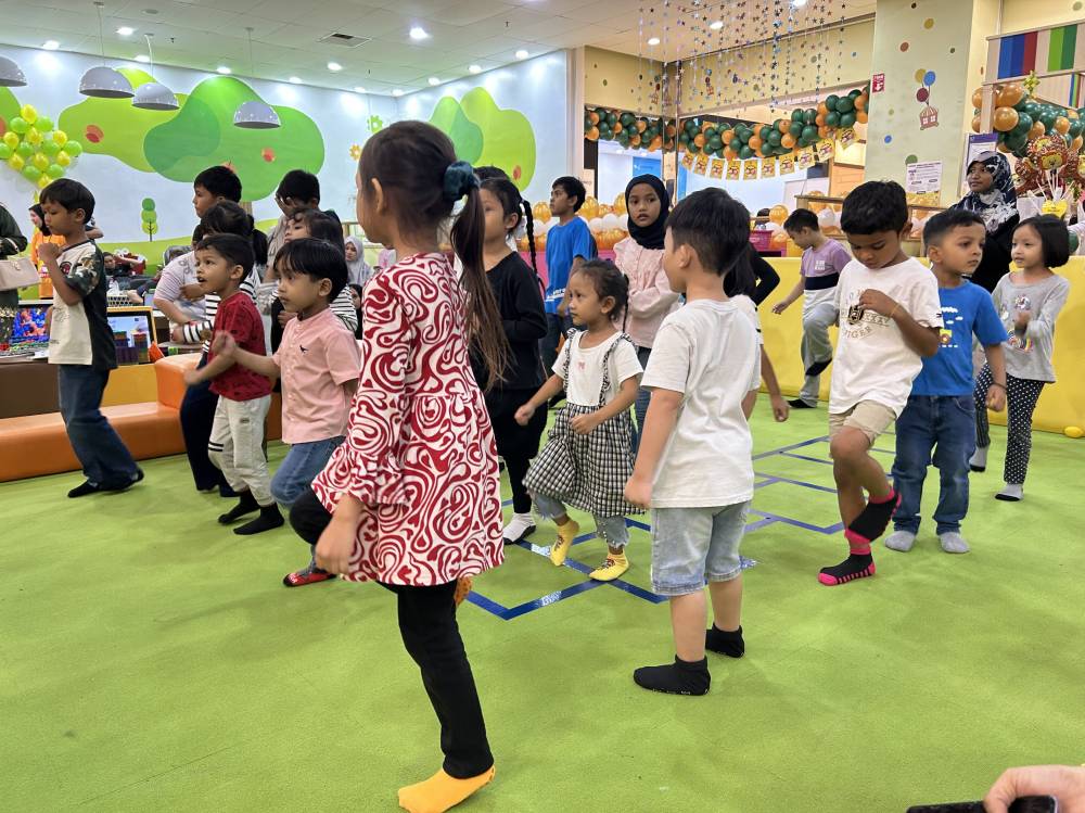Early childhood education will be made compulsory at the age of five, while community-based schools for Orang Asli, longhouse residents and rural populations will be expanded, according to the 13MP document released by the Economy Ministry. - Photo by Bernama