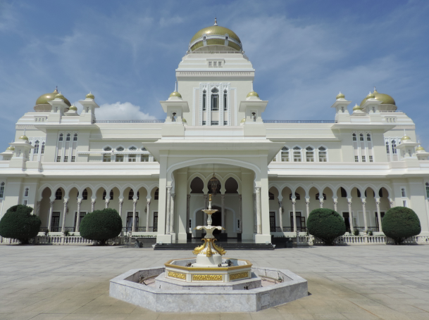 Istana Iskandariah - Photo: Pejabat DYMM Sultan Perak website