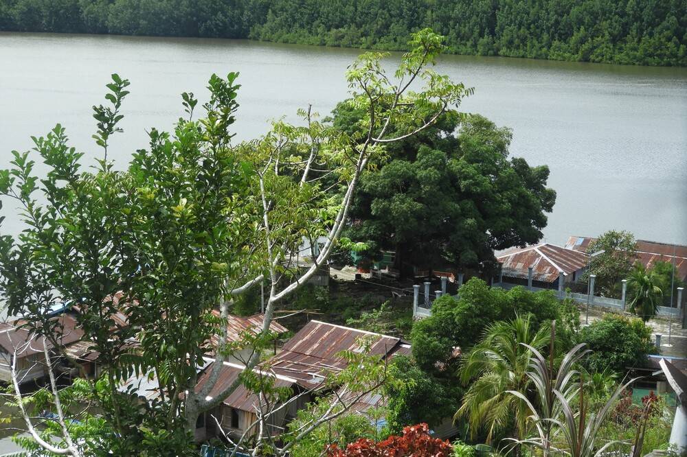 Patimburak Villlage where Adino and the Togar Puan group reside.