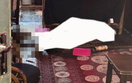 The victim, known as Halimatun Yusoff, 69, who lived alone, was found at 2.08pm in the living room after firefighters opened a locked door. Photo: Fire and Rescue Department