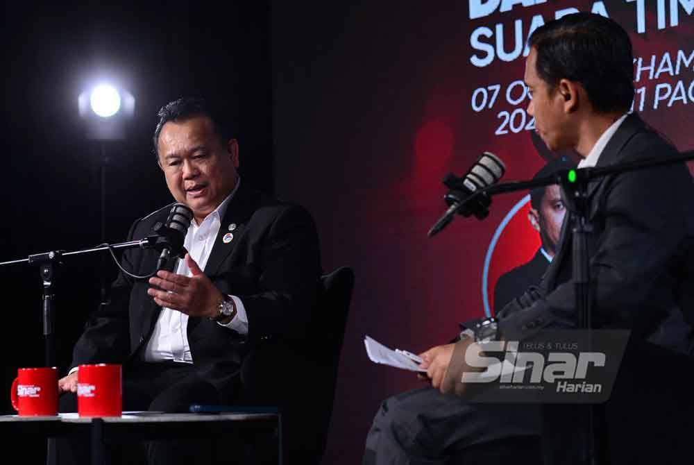 Works Minister Datuk Seri Alexander Nanta Linggi (left) during an exclusive interview on the Interviu programme. - Photo by ASRIL ASWANDI SHUKOR