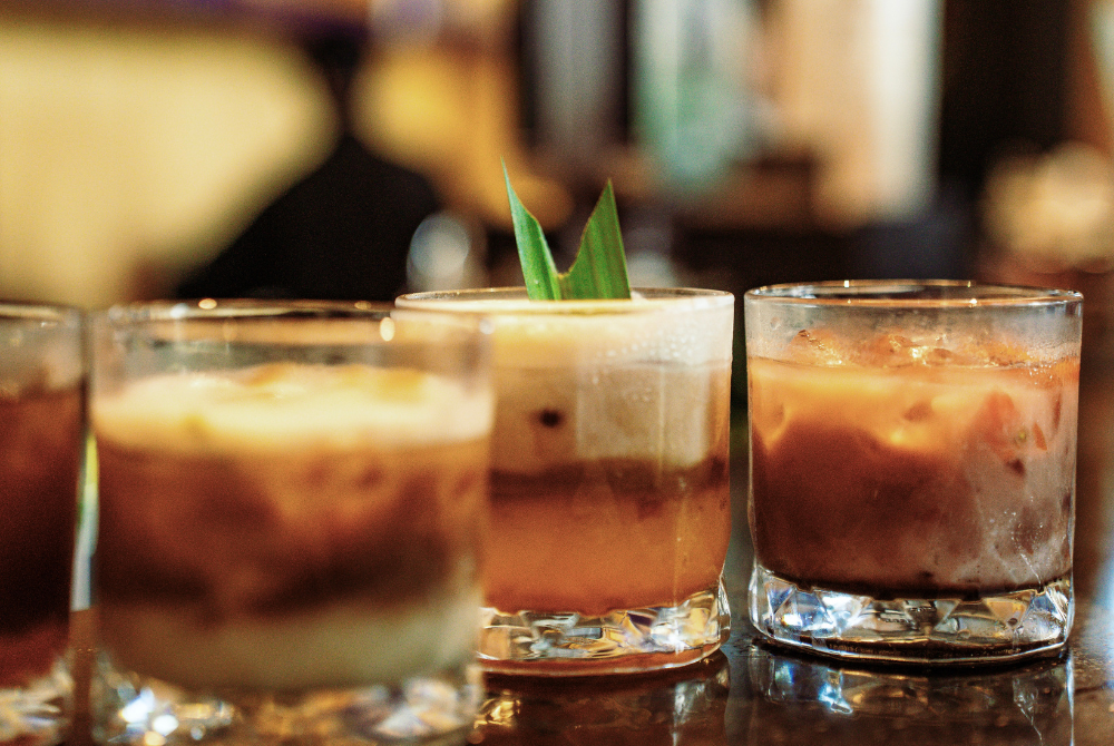 Among the standout drinks are Emas, a fizzy, creamy blend of Harumanis mango and espresso; Khatulistiwa, a citrusy mocktail with tropical acidity and a rosemary twist; Saga, a bold red mix of tomato, strawberry, and chocolatey richness; and Belantara, an earthy-green fusion of fresh fruits, roasted coffee and a hint of sea salt.