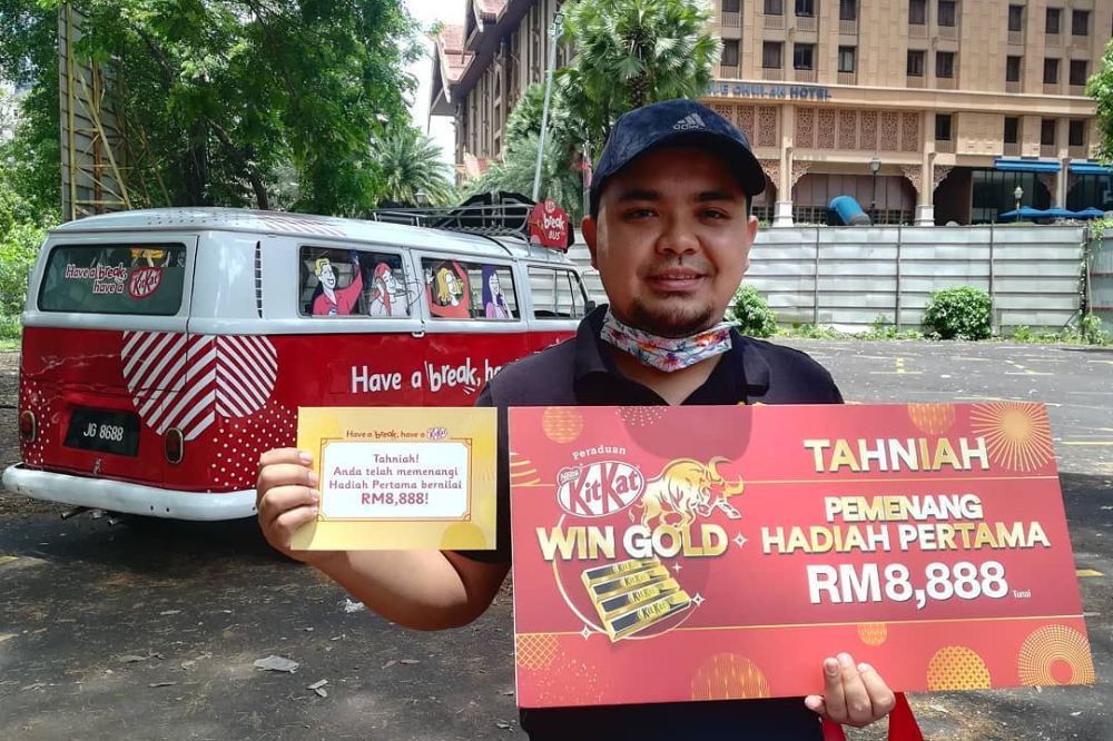 Faiz Aizuddin Azami has won more than 5,000 prizes, with a total value reaching into the millions of ringgit. - Credit photo: Instagram @faizaizuddin