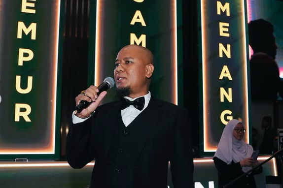 Zayan radio presenter Mohd Faizal Ismail. - Photo: INSTAGRAM / @faizalfbi76 