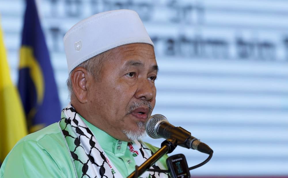 Datuk Seri Tuan Ibrahim Tuan Man - Photo by Bernama