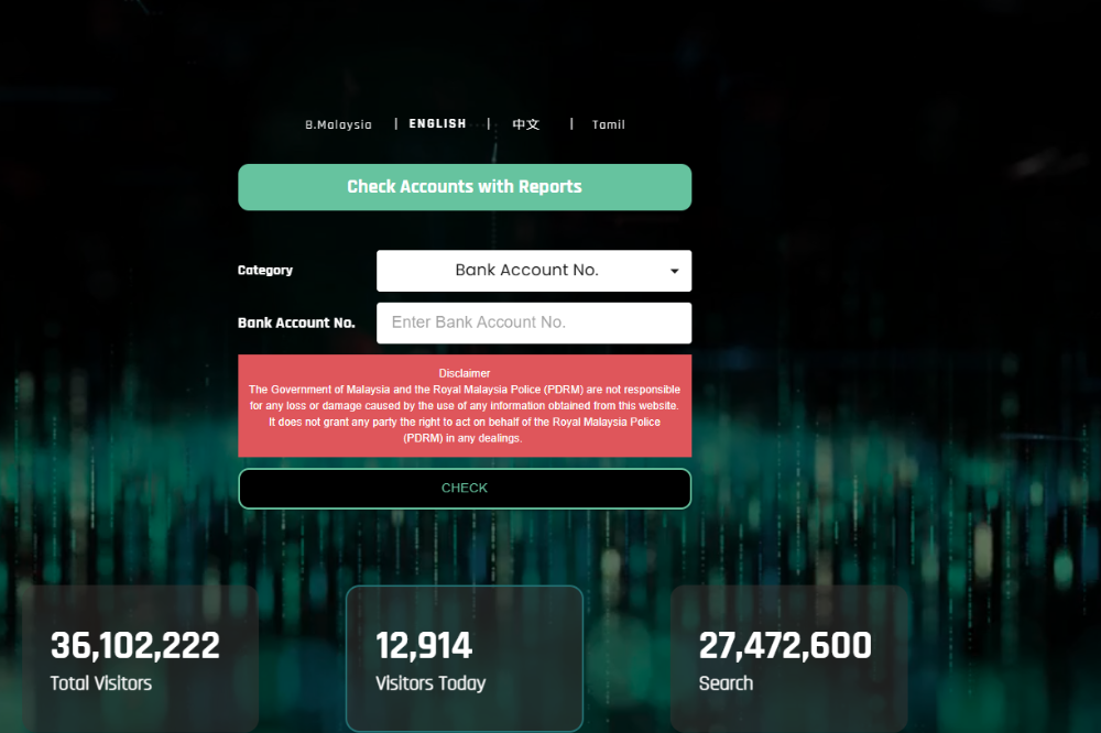 Screenshots of the SemakMule website