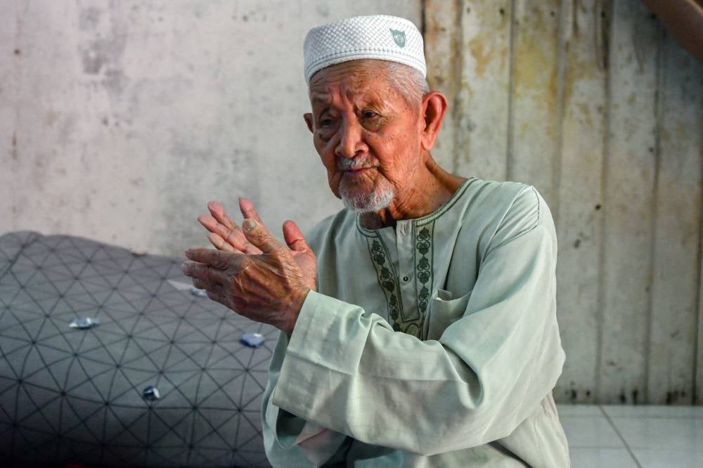 For Drani Muhamad, 93, or affectionately known as Pokwo Drani, the memory of witnessing Tunku Abdul Rahman chanting 