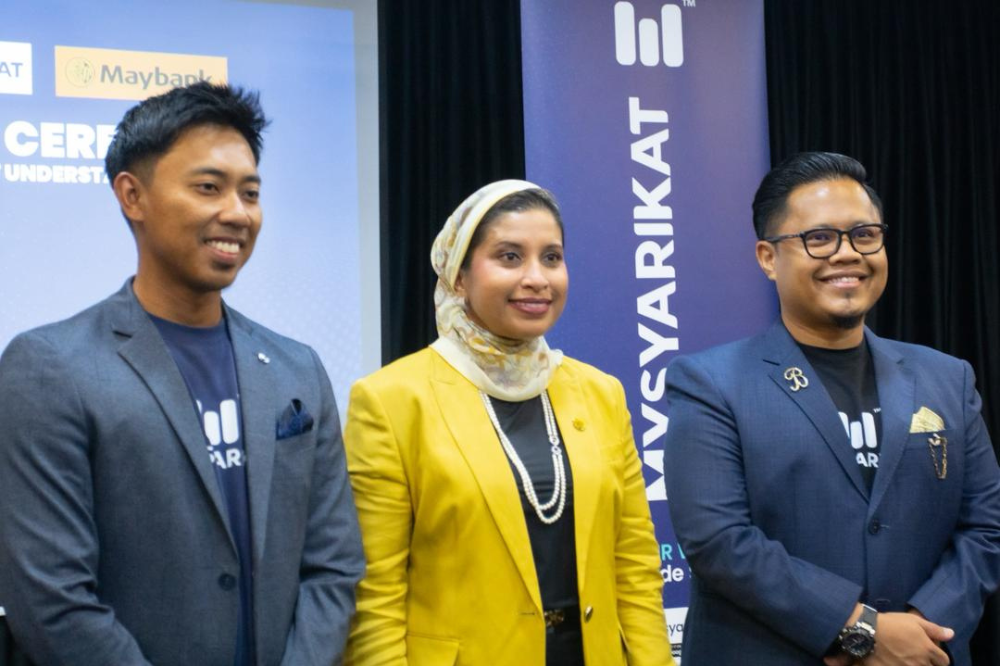 From left: Malik Hairuddin (CEO, Byond Tech Global), Nor Fazlina Mohd Ghouse (CEO, Maybank Trustees Berhad), and Abdul Basit Abdurrahim Nasution (Chairman, Byond Tech Global) following the MOU signing.