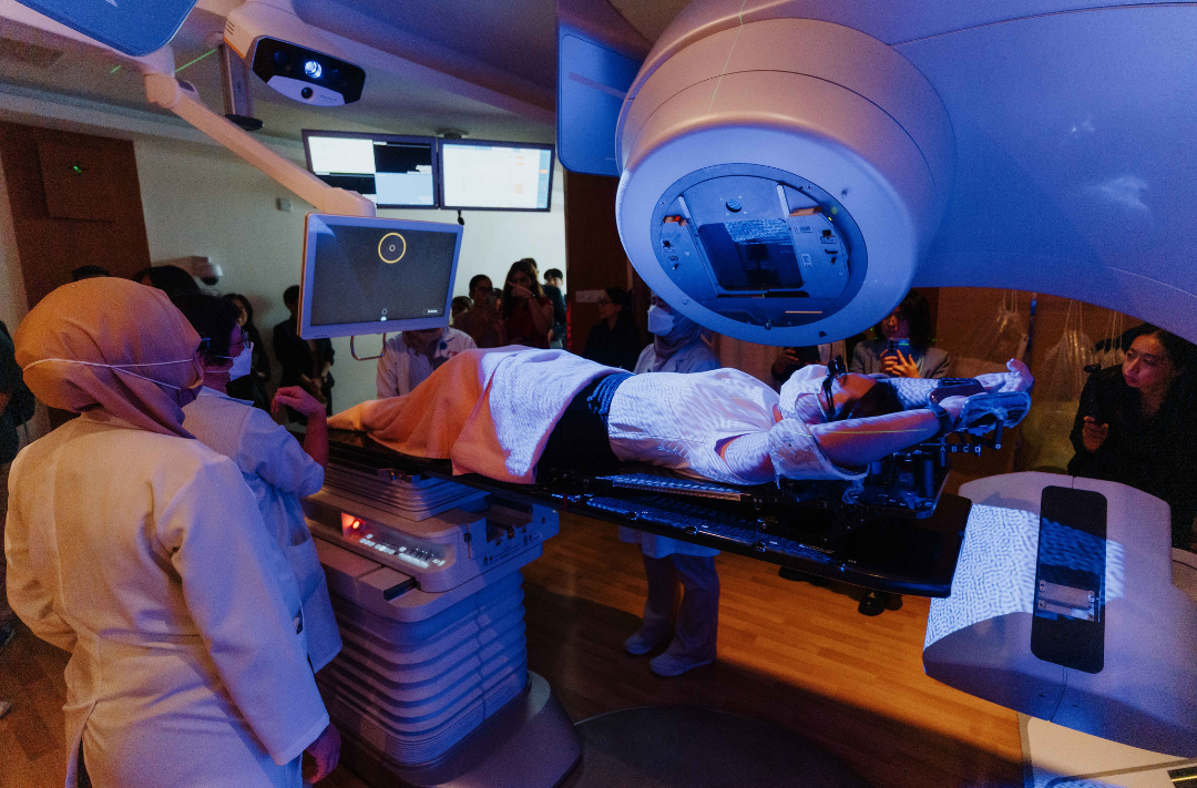 Subang Jaya Medical Centre’s Cancer & Radiosurgery Centre team showcased the capabilities of the ExacTrac Dynamic System.