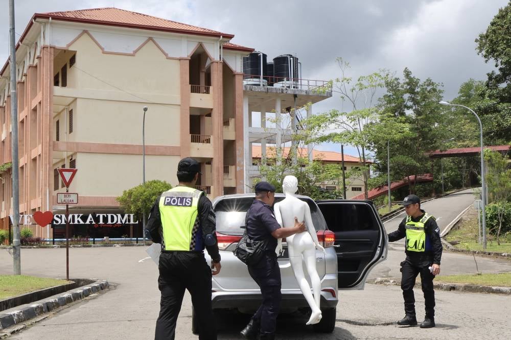 A security guard admitted to the existence of a culture known as 'MA' - referring to sessions between senior and junior students - in the female hostel of Sekolah Menengah Kebangsaan Agama Tun Mustapha in Papar. - Photo by Bernama 
