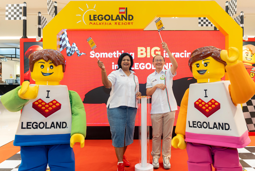 (right) Legoland Malaysia Vice President CS Lim and Legoland Malaysia Sales and Marketing Manager Thila Munusamy
