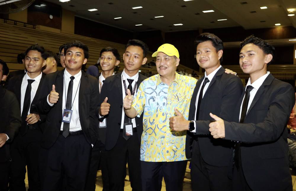 The 16th Sabah State Legislative Assembly will automatically dissolve on Nov 11, if it is not dissolved before that date, paving the way for the 17th Sabah state election. - Bernama photo